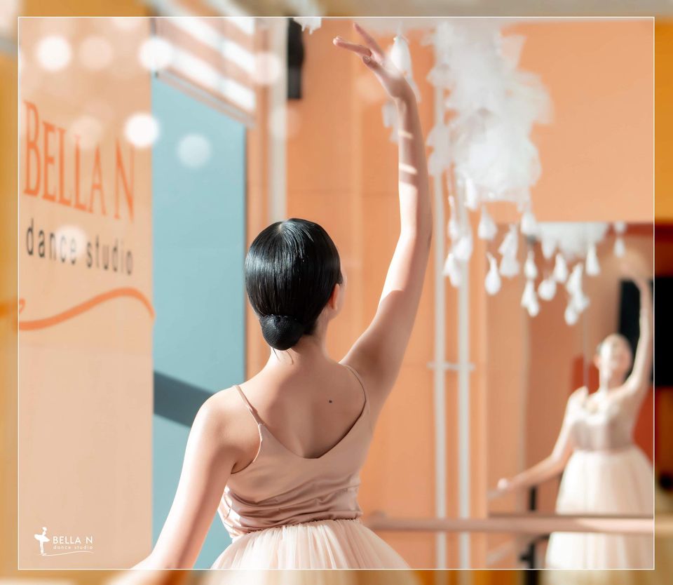 Bella N - dance studio