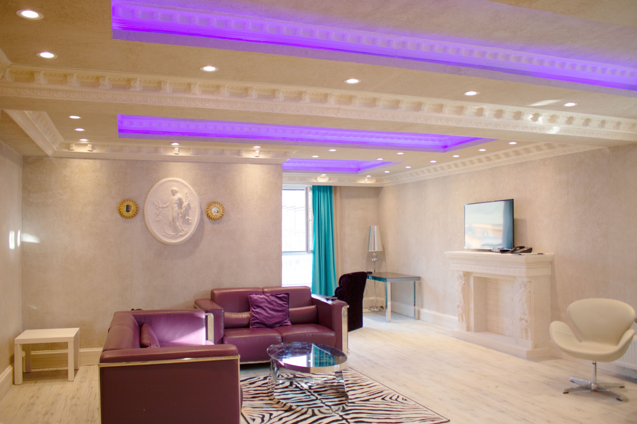 G NUKHT Hotel