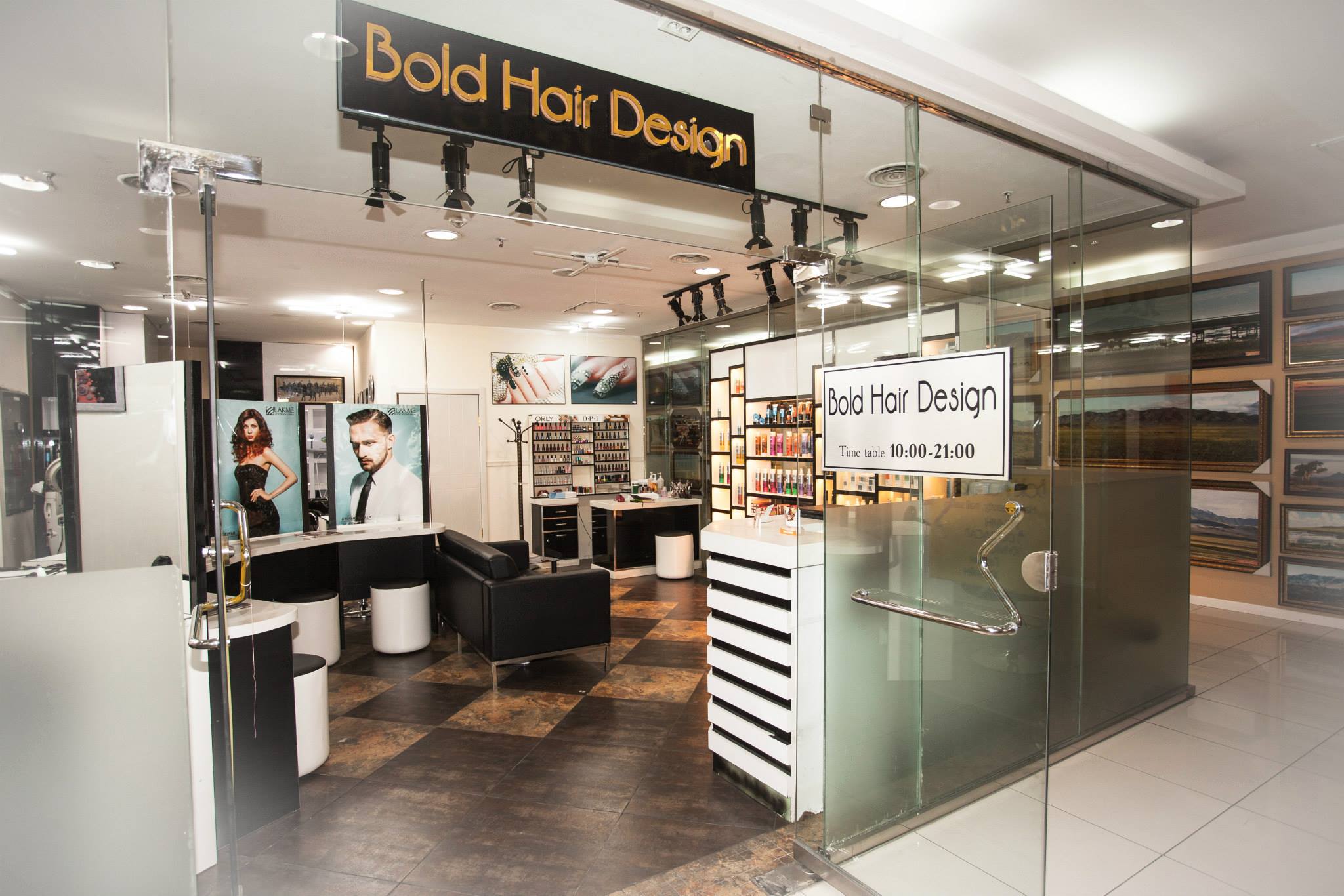 Bold salon