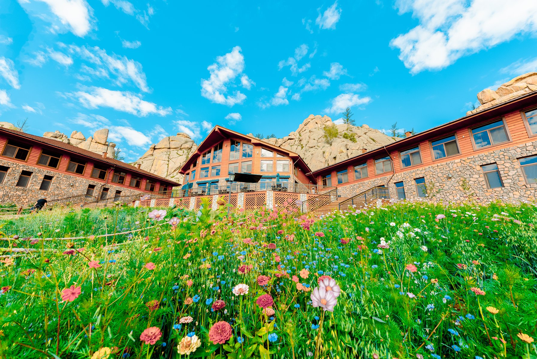 TERELJ MOUNTAIN LODGE